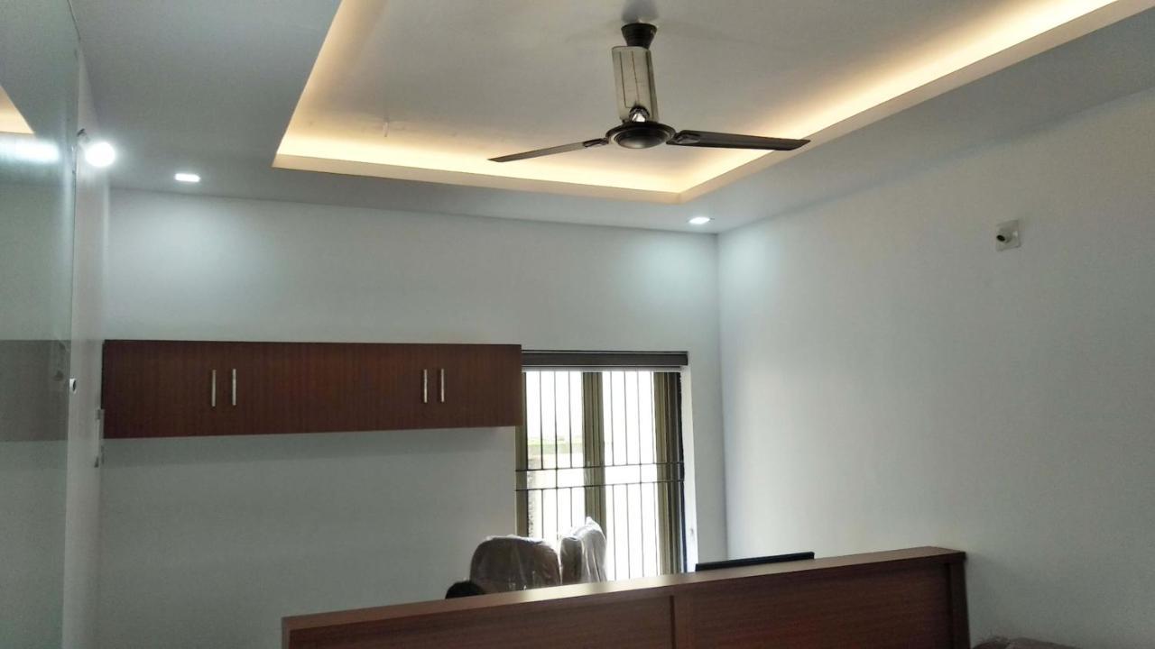 Hotel Thekkumpuram Residency Kondotty Exterior foto